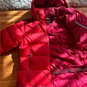 Woman’s Marmot Ski Jacket
